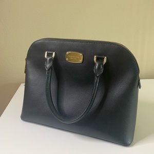 Black Michael kors purse